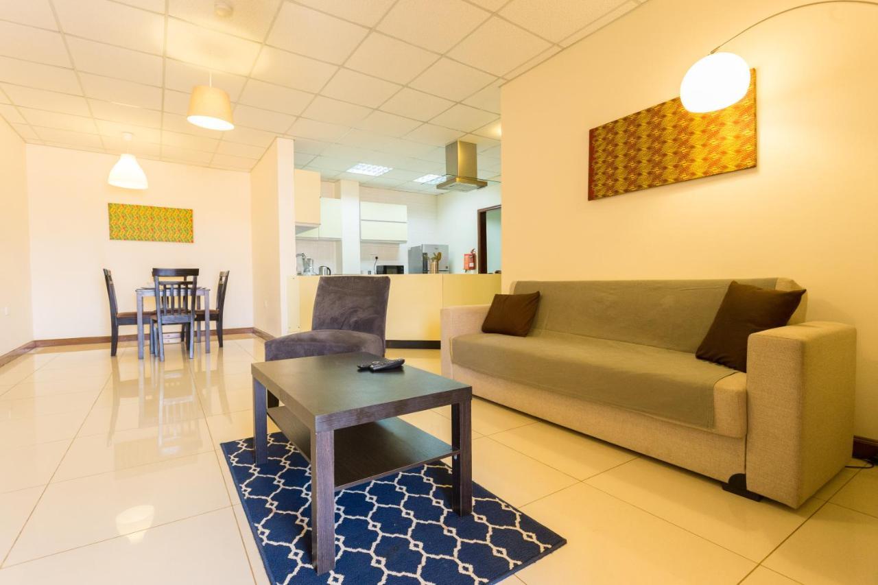 La Casa Baatsona Apts Sakumono Екстер'єр фото